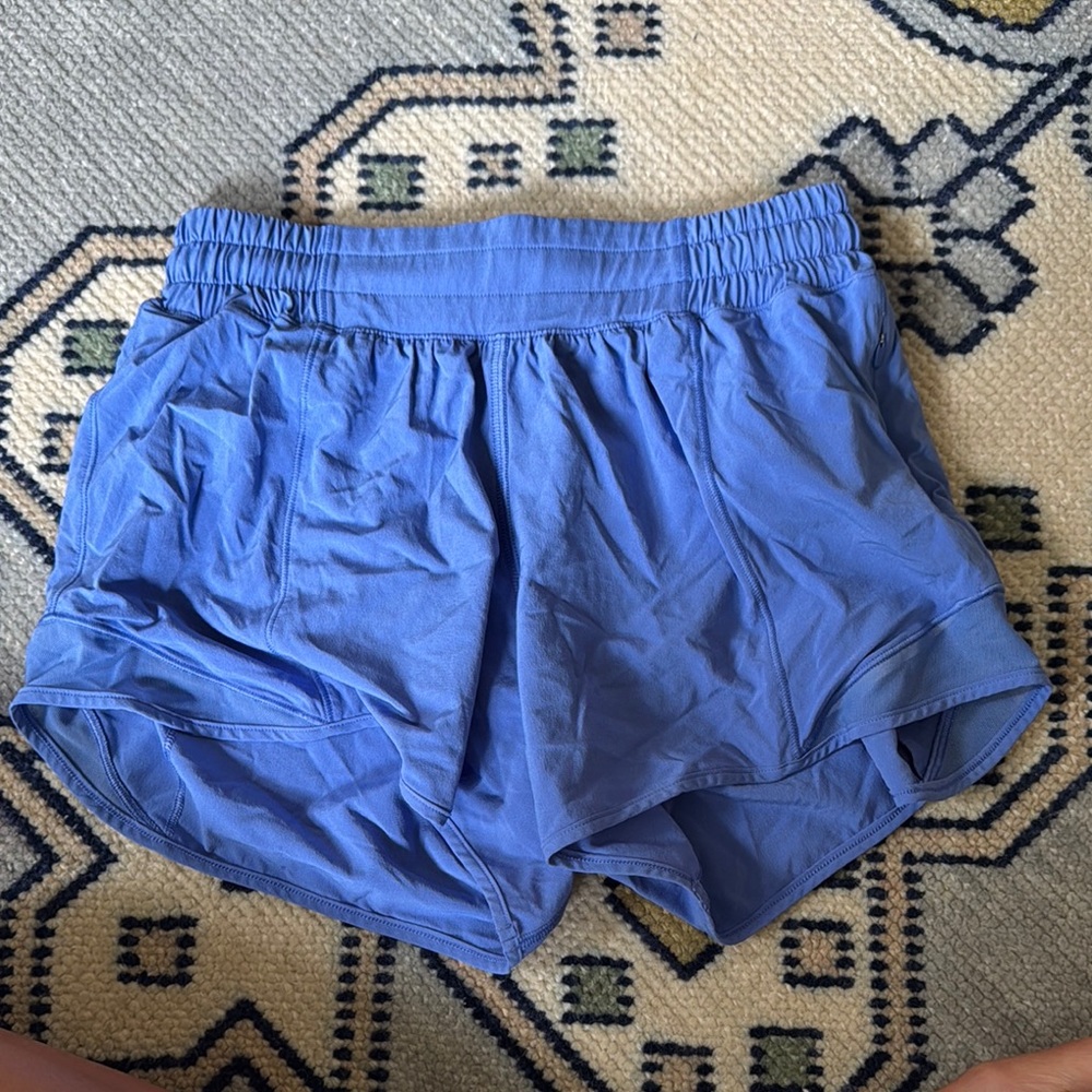 Lululemon Hotty Hot Short 4”